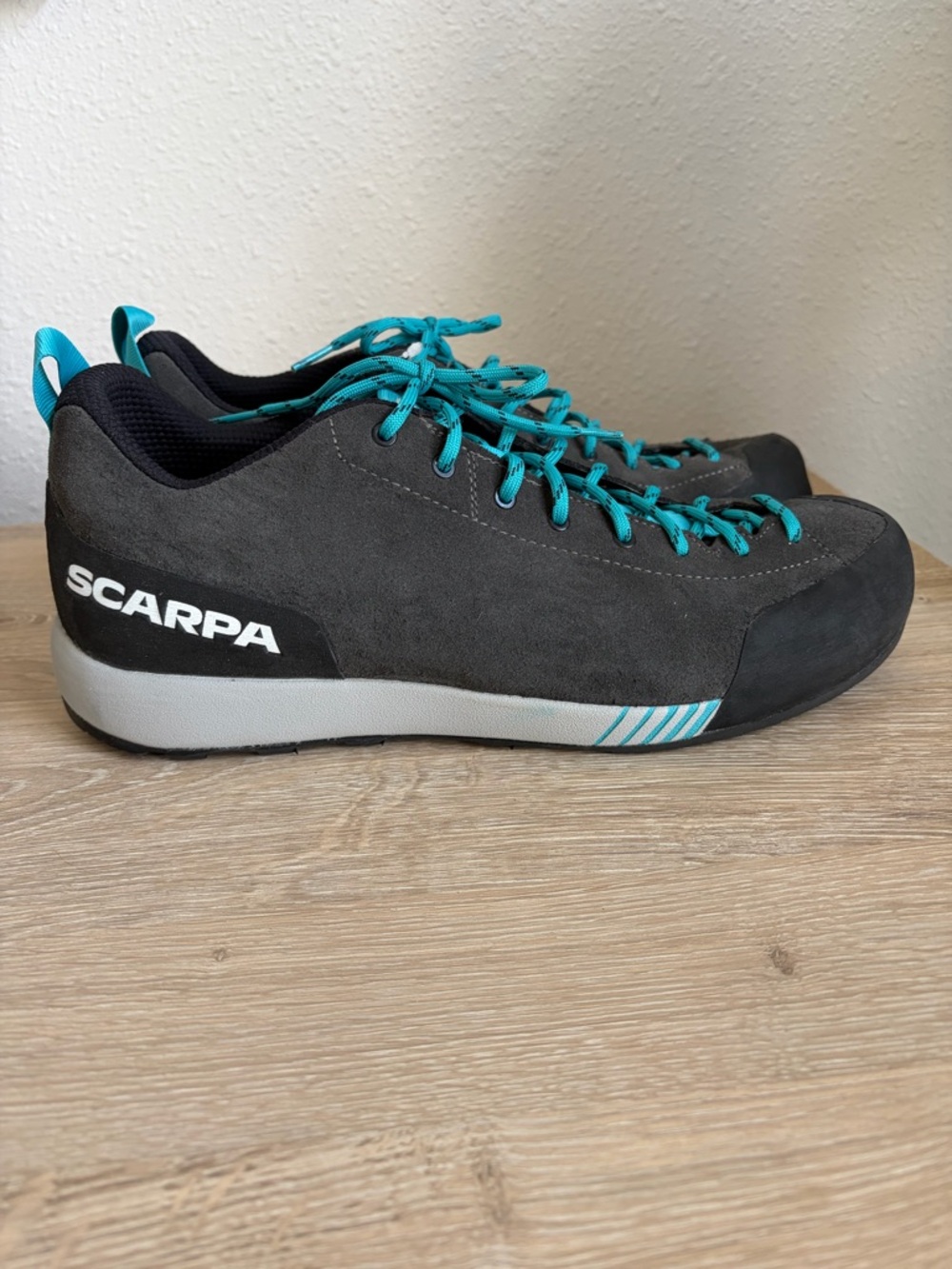 Scarpa Gecko Approach Climbing Shoes Sneaker Shark Azure Size 12.5 Outdoors